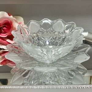 Two Piece Glass Bowl and Plate Scalloped Edge Frosted Tip Serving Dish Vintage